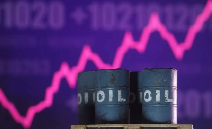 Ξεπέρασε τα $100 το Brent εν μέσω κλιμάκωσης της σύγουσης στη Μέση Ανατολή